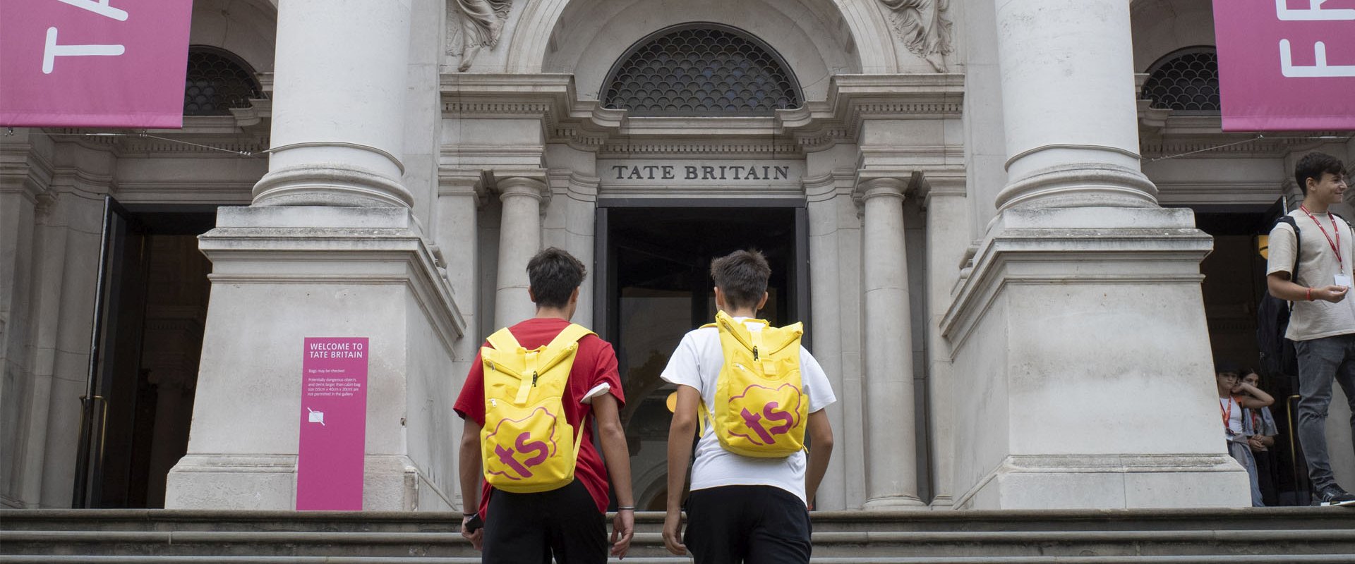 Scopri di più sull'articolo Perché fare una Vacanza Studio? 5 Vantaggi autentici e testati